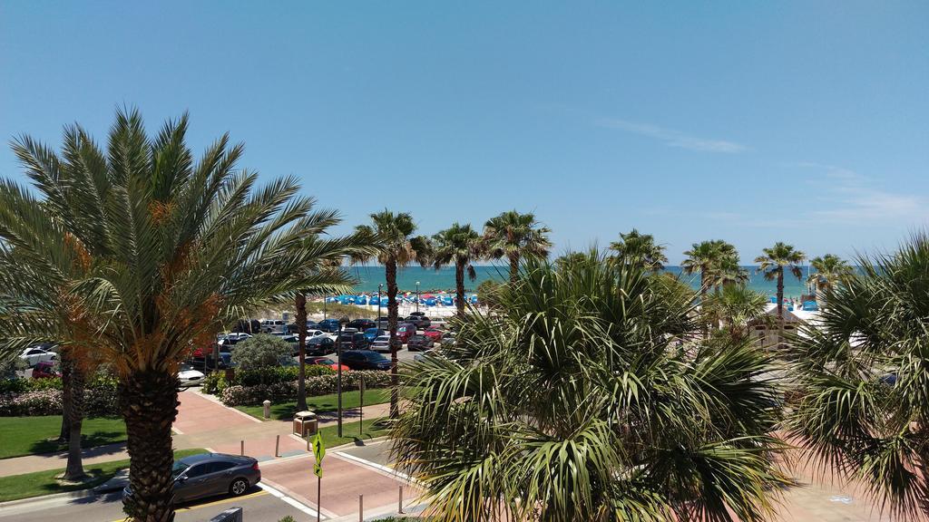 Magnuson Hotel Clearwater Beach Exterior photo
