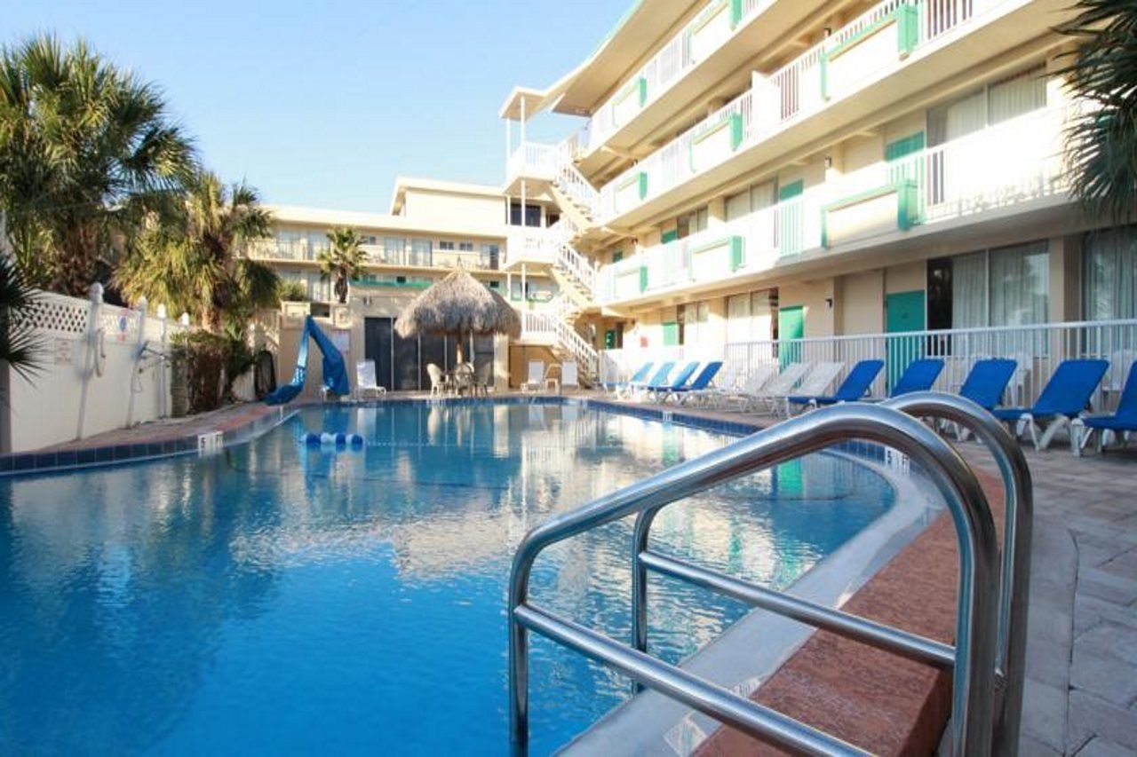 Magnuson Hotel Clearwater Beach Exterior photo