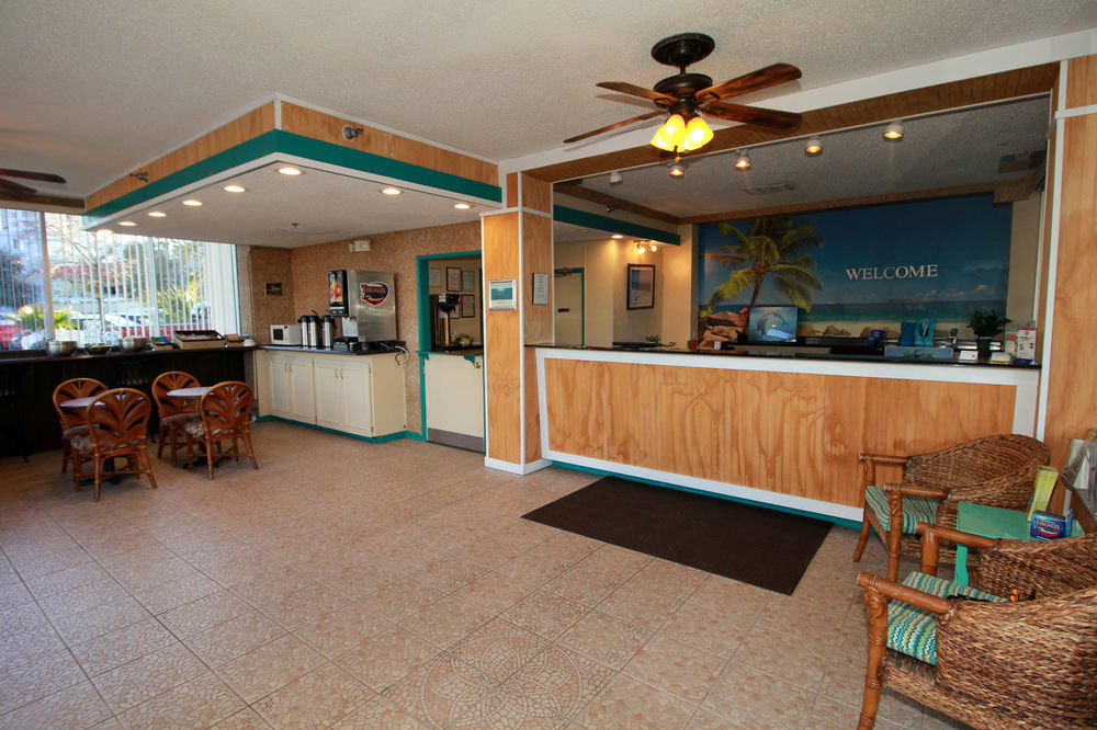 Magnuson Hotel Clearwater Beach Exterior photo
