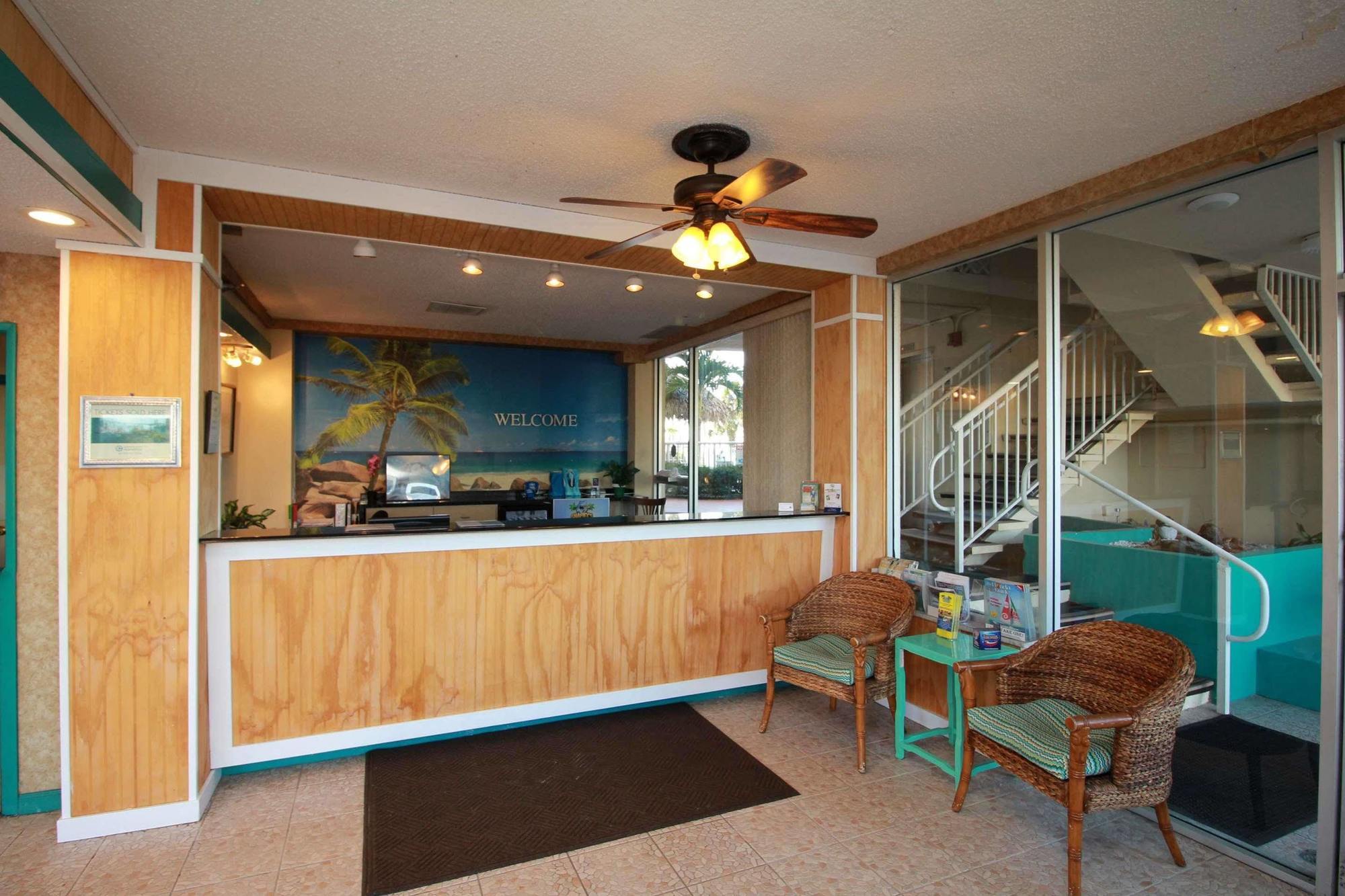 Magnuson Hotel Clearwater Beach Exterior photo