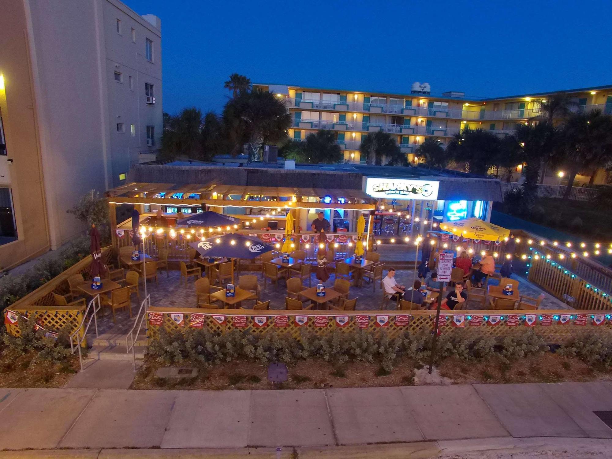 Magnuson Hotel Clearwater Beach Exterior photo